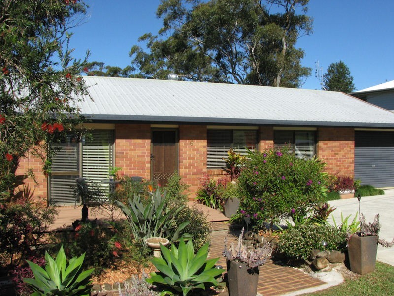 6 Topaz Street, Mapleton QLD 4560
