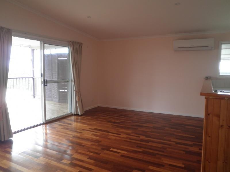 12 Lantana Lane, Mapleton QLD 4560