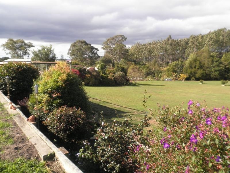 65 Spring Pasture Drive, Mapleton QLD 4560