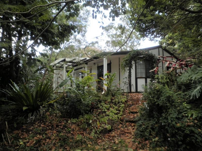 2 Karri Court, Mapleton QLD 4560