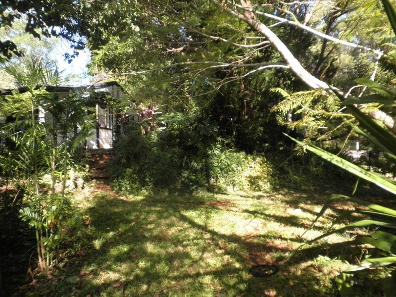 2 Karri Court, Mapleton QLD 4560