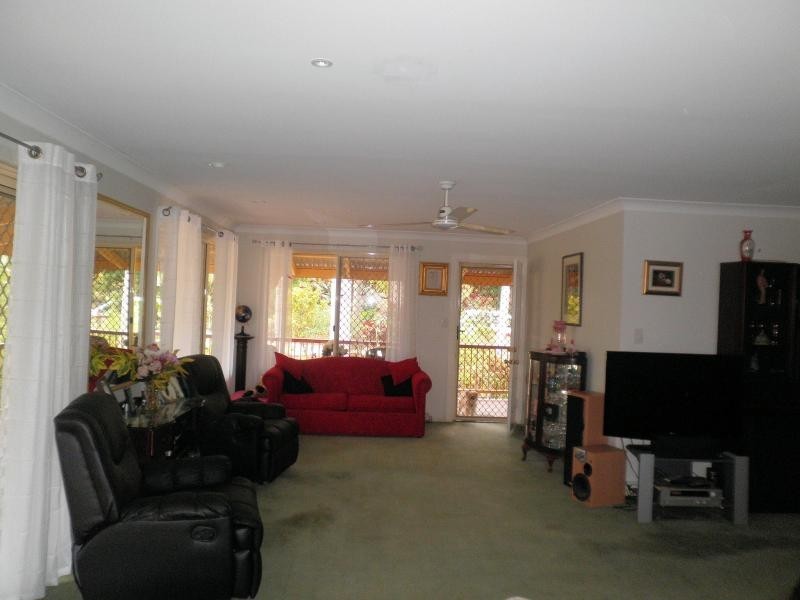 9 Caryota Street, Highworth QLD 4560