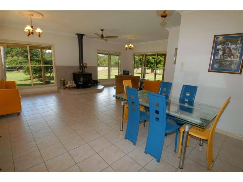 72 Willandra Place, Kureelpa QLD 4560