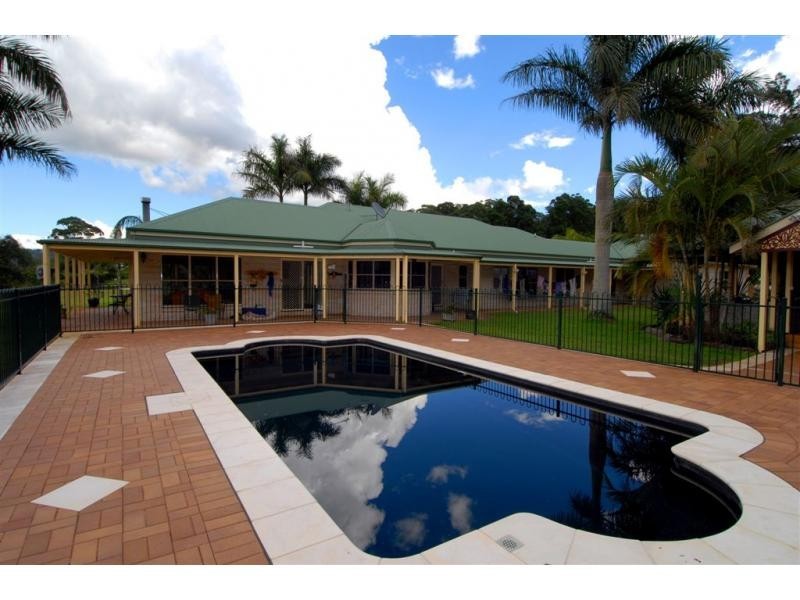 72 Willandra Place, Kureelpa QLD 4560