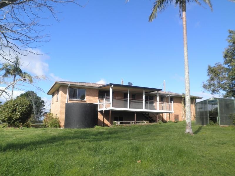 558 Mountain View Road, Maleny QLD 4552