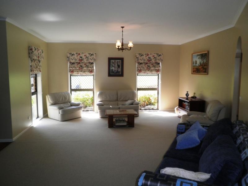 6 Droughtmaster Crescent, Kureelpa QLD 4560