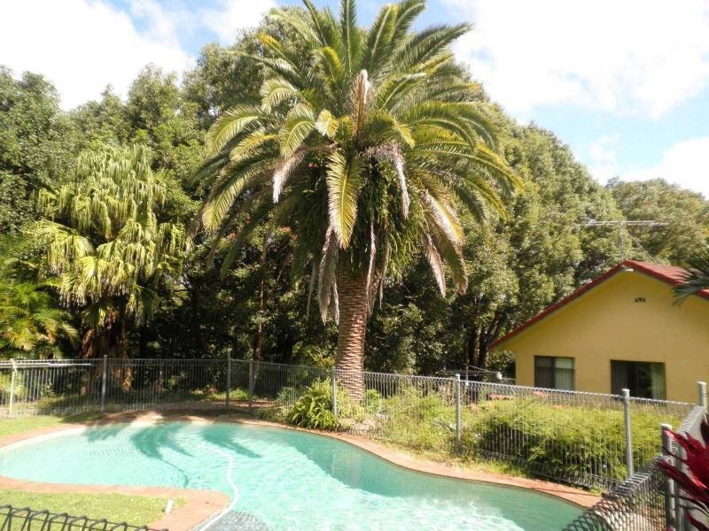 6 Droughtmaster Crescent, Kureelpa QLD 4560