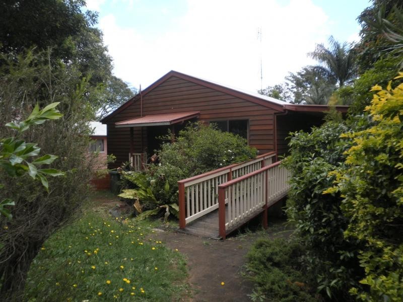 19 Carrington Drive, Flaxton QLD 4560