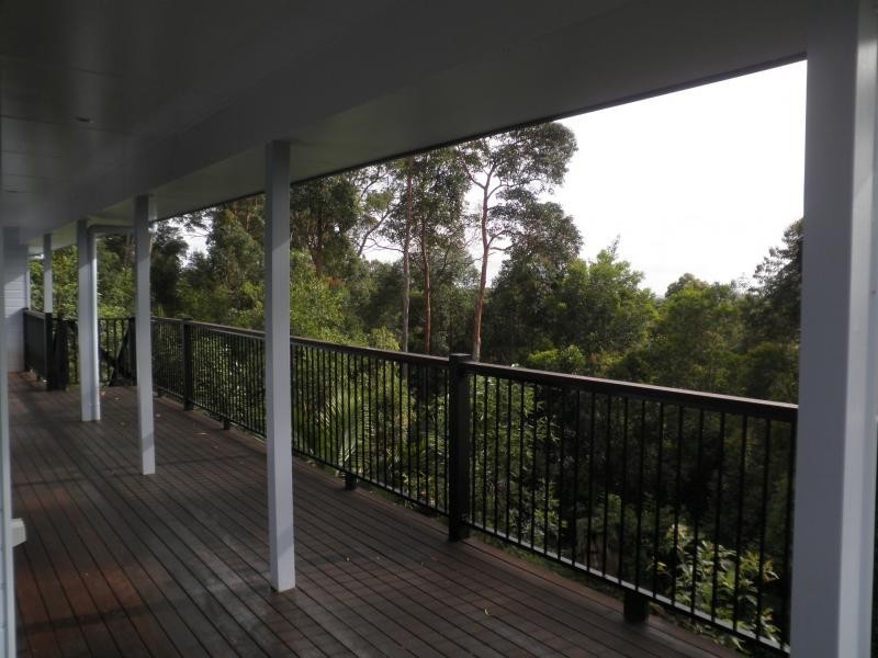 27 Leigha Place, Kureelpa QLD 4560