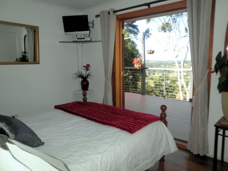 6 Topaz Street, Mapleton QLD 4560