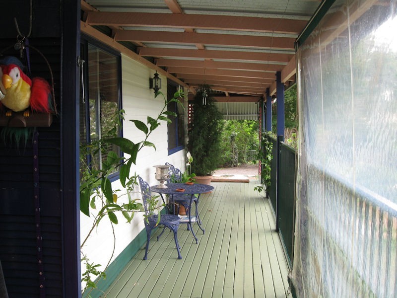 25 Angus Crescent, Kureelpa QLD 4560