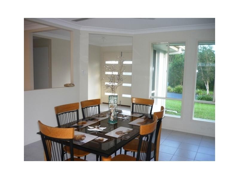 12 Creekside Esplanade, Cooloola Cove QLD 4580