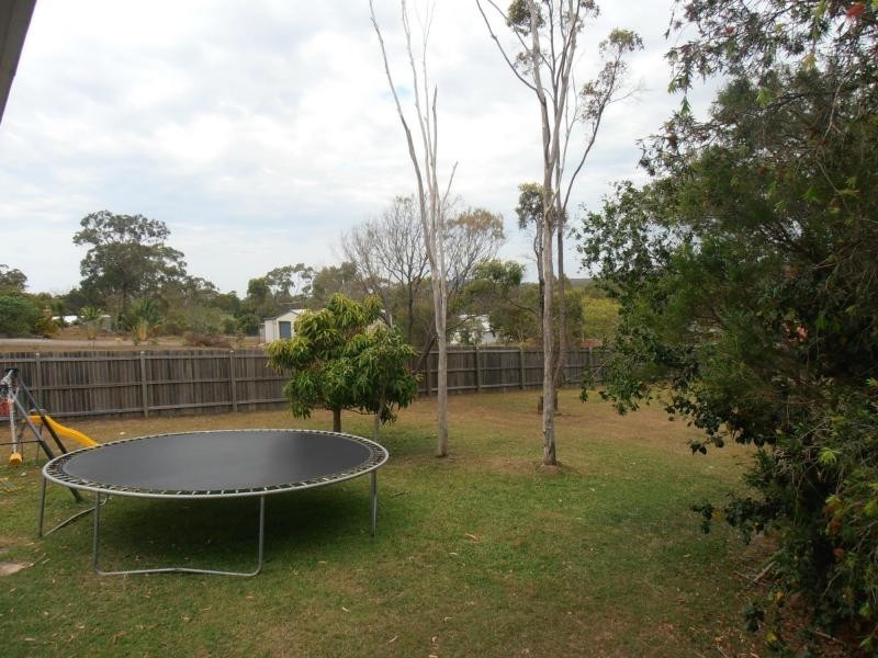 72 Bayside Road, Cooloola Cove QLD 4580