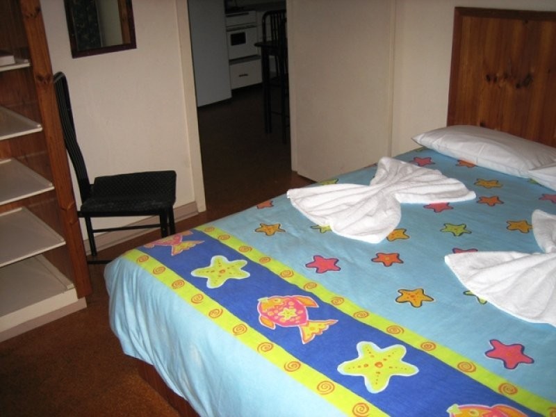 1 Emperor, Tin Can Bay QLD 4580