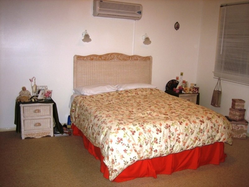 1 Emperor, Tin Can Bay QLD 4580