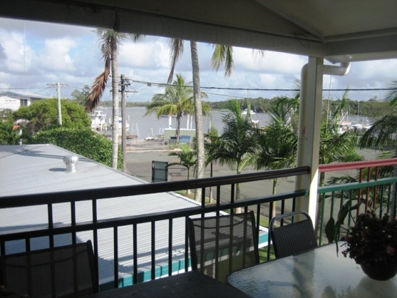 1 Emperor, Tin Can Bay QLD 4580
