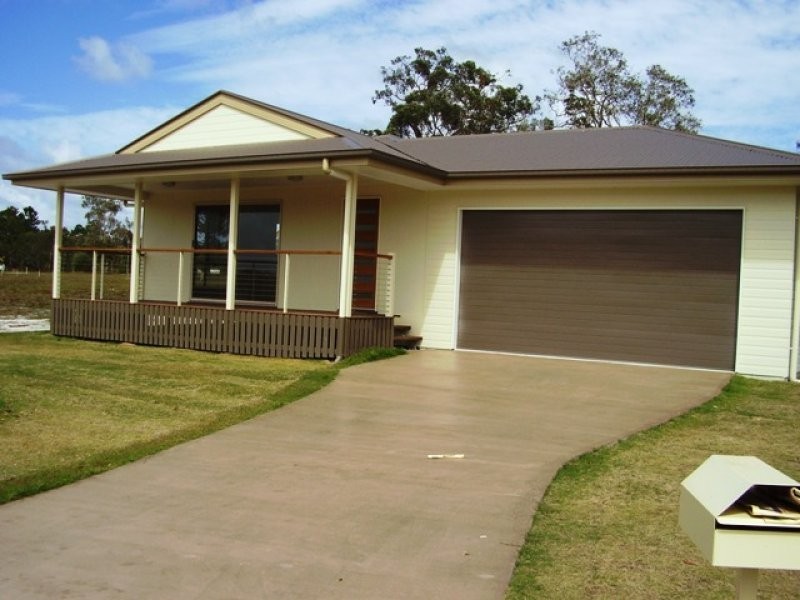 18 Dart Street, Tin Can Bay QLD 4580