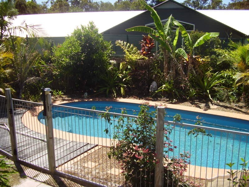 18 Batavia Court, Cooloola Cove QLD 4580