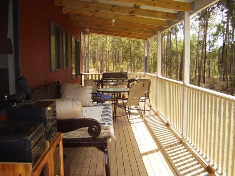 Glenwood QLD 4570
