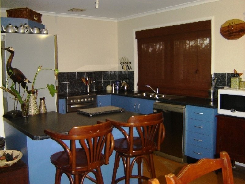 Glenwood QLD 4570