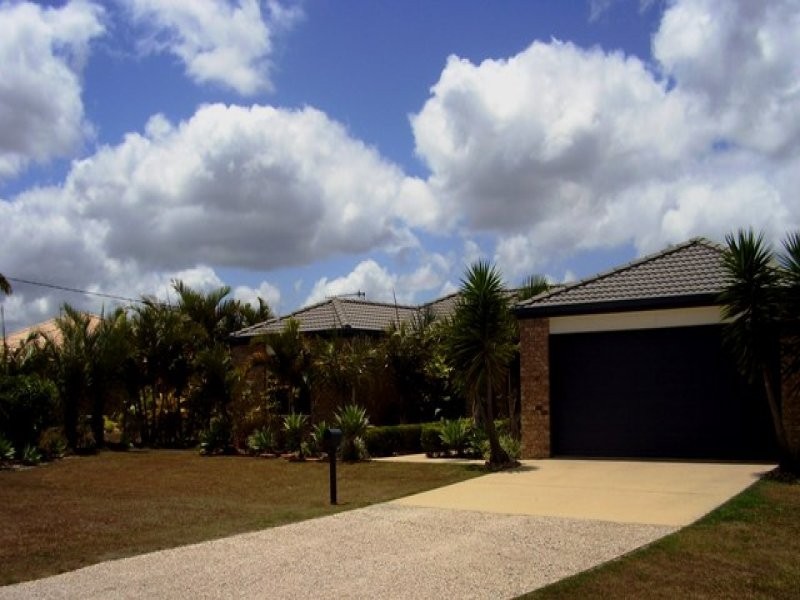 43 Mauretania Avenue, Cooloola Cove QLD 4580