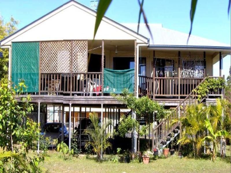 15 Bass Street, Tin Can Bay QLD 4580