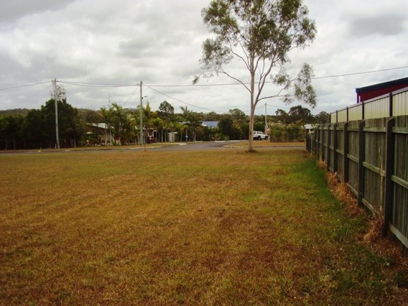 5 Duchess Court, Cooloola Cove QLD 4580
