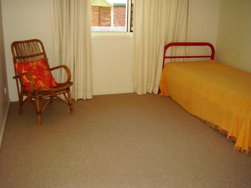 11 Gympie Road, Tin Can Bay QLD 4580