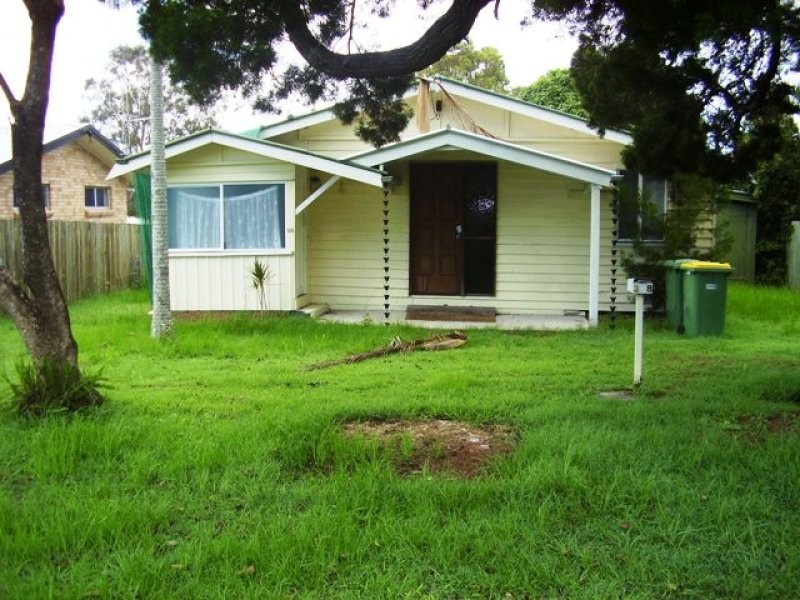 38 Bass Street, Tin Can Bay QLD 4580