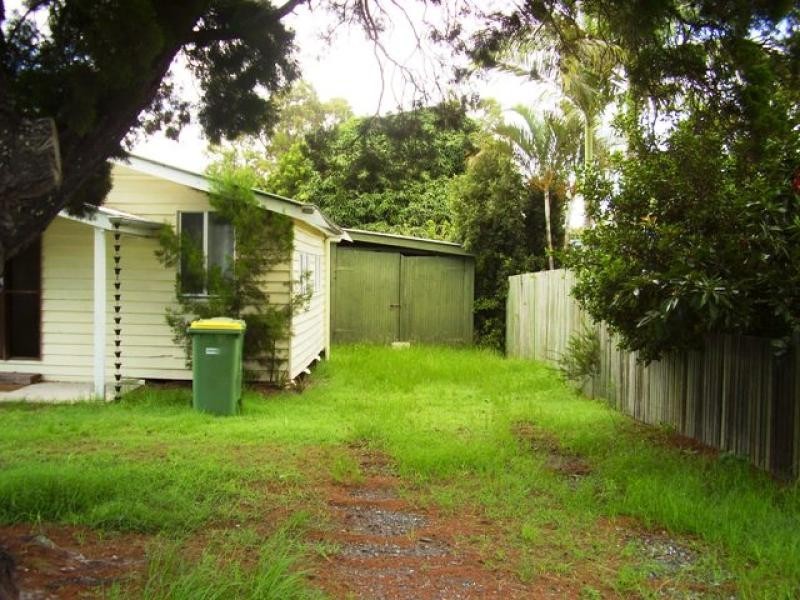 38 Bass Street, Tin Can Bay QLD 4580