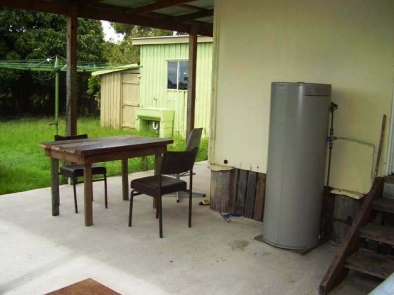 38 Bass Street, Tin Can Bay QLD 4580