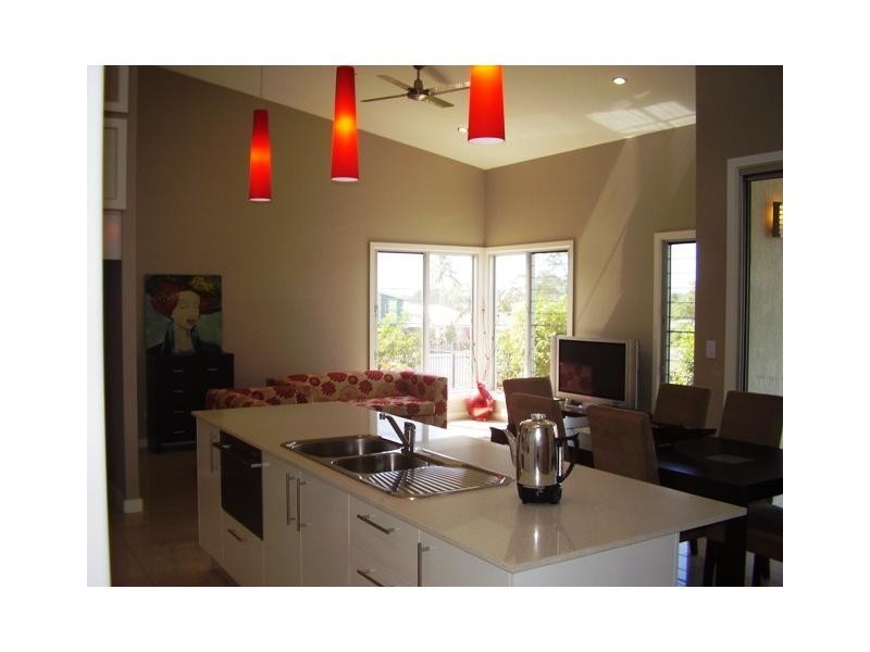 20 Gympie Road, Tin Can Bay QLD 4580