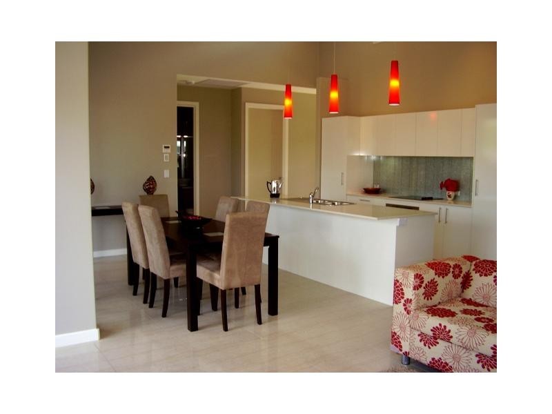 20 Gympie Road, Tin Can Bay QLD 4580