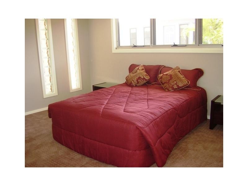 20 Gympie Road, Tin Can Bay QLD 4580