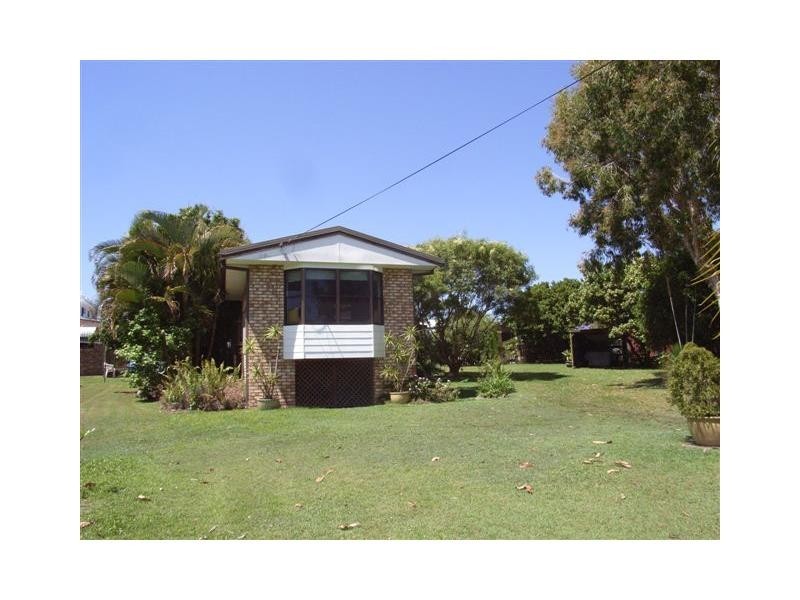 20 Oyster Parade, Tin Can Bay QLD 4580