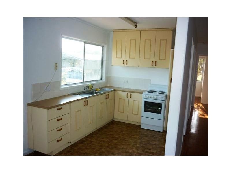 5 Essex Court, Cooloola Cove QLD 4580