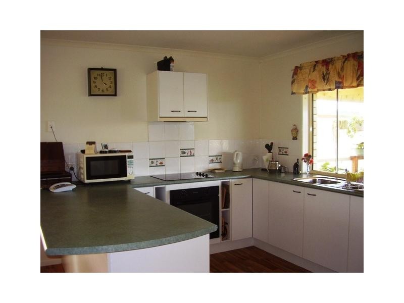 13 Cutty Sark Drive, Cooloola Cove QLD 4580