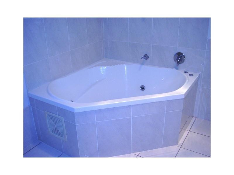 Unit 2/26 Esplanade, Tin Can Bay QLD 4580