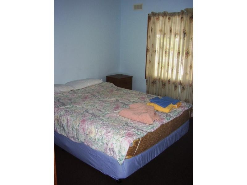 27 Bass Street, Tin Can Bay QLD 4580