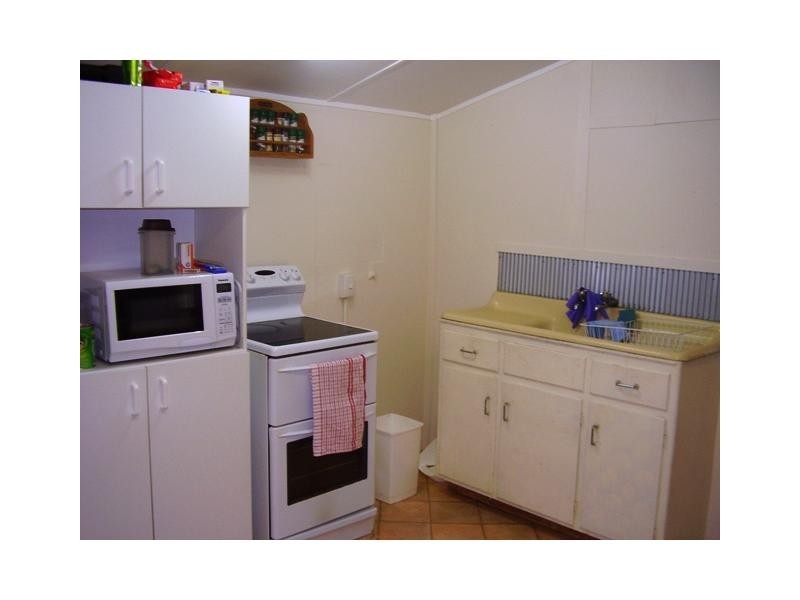 21 GYMPIE Road, Tin Can Bay QLD 4580