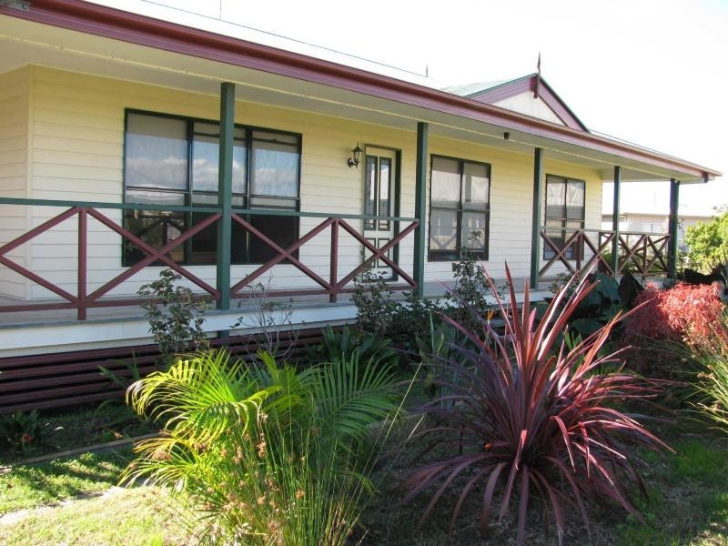 8 Gypsy Court, Cooloola Cove QLD 4580