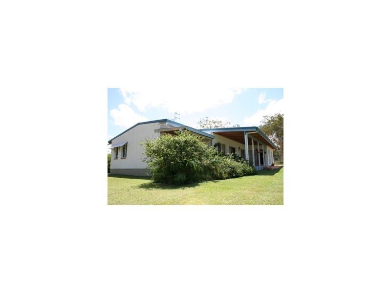 12 Waratah Drive, Cooloola Cove QLD 4580