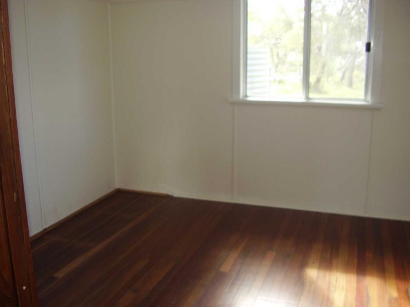 33 Ark Royal Drive, Cooloola Cove QLD 4580