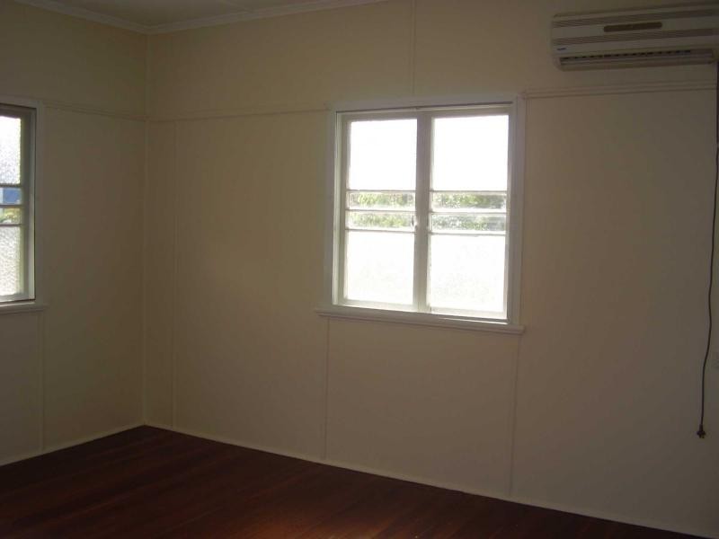 33 Ark Royal Drive, Cooloola Cove QLD 4580