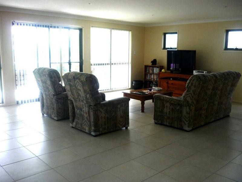19 Oyster Parade, Tin Can Bay QLD 4580