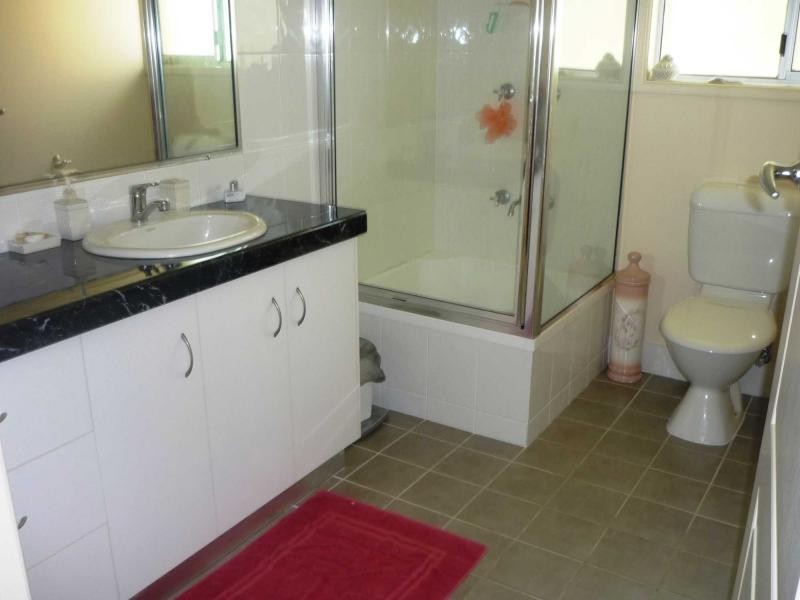 19 Oyster Parade, Tin Can Bay QLD 4580