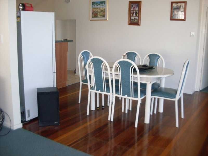 8 Oyster Parade, Tin Can Bay QLD 4580