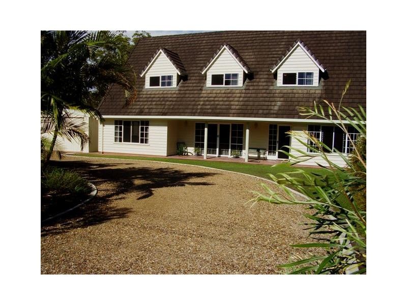 120 Bayside Road, Cooloola Cove QLD 4580