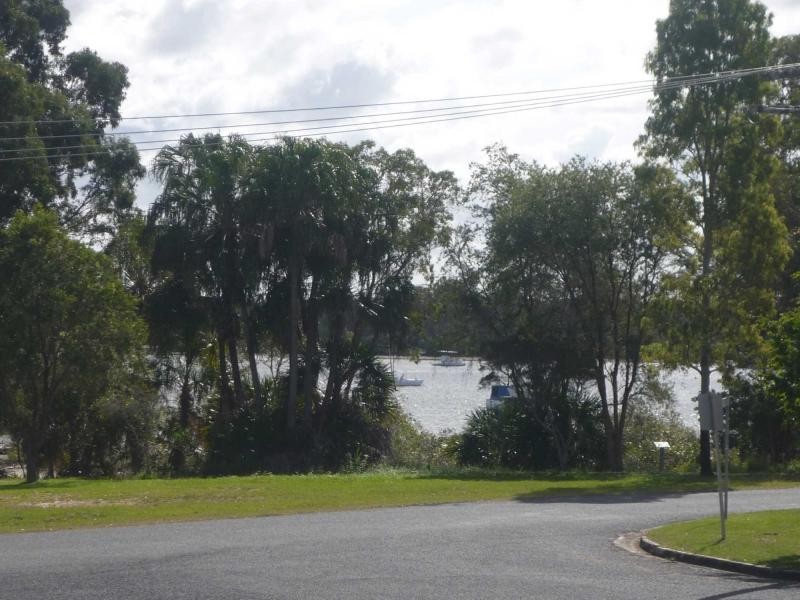 19 Oyster Parade, Tin Can Bay QLD 4580