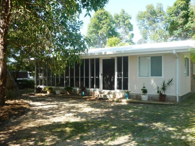 6 Doric Court, Cooloola Cove QLD 4580